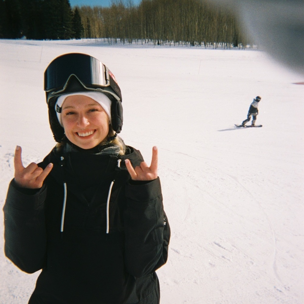 Meet your Posher, Ashley